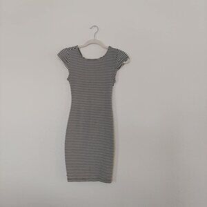 Striped Bodycon summer mini dress with back cutout - Olive and White